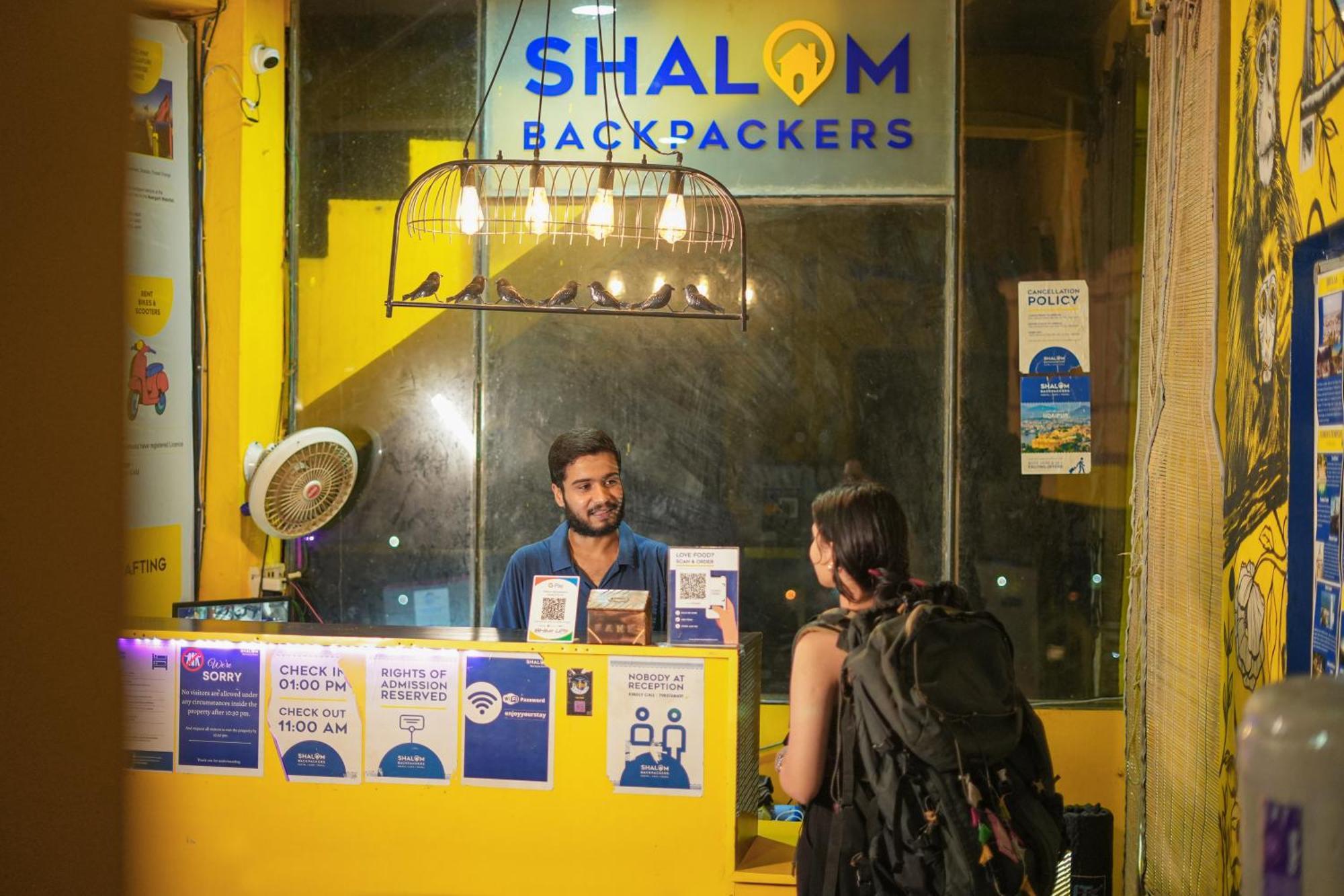 Shalom Backpackers Rishikesh Hostel Exterior photo